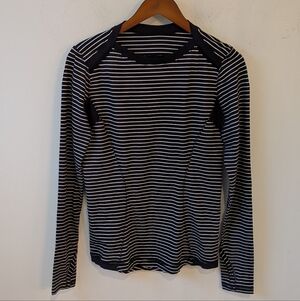 Lululemon Women's Black White Stripe Base Runner Long Sleeve Athletic Shirt